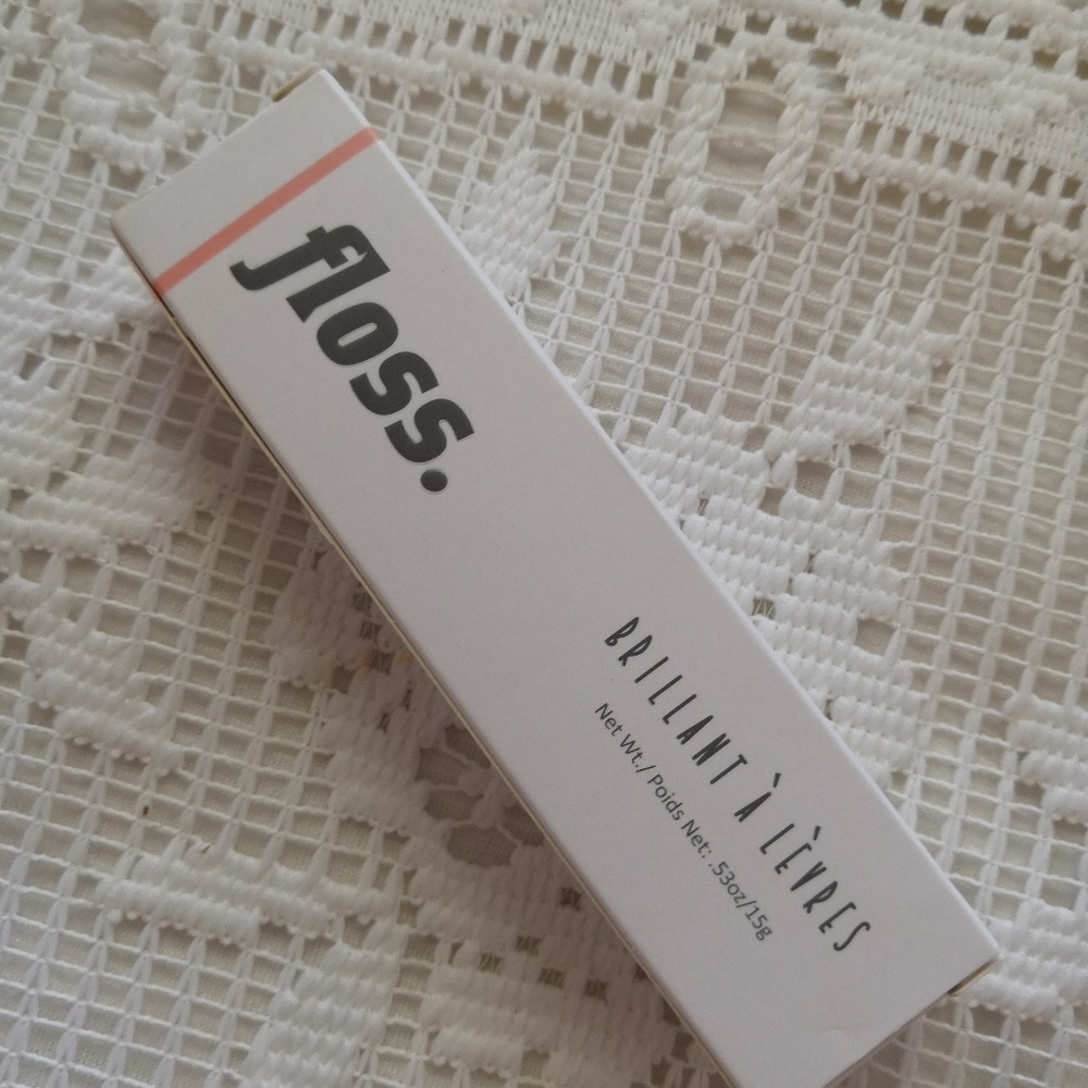 Floss Lip Gloss in YUL
